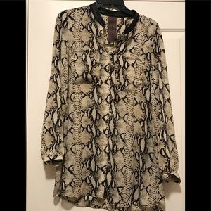 Snake print tunic with faux leather Collar